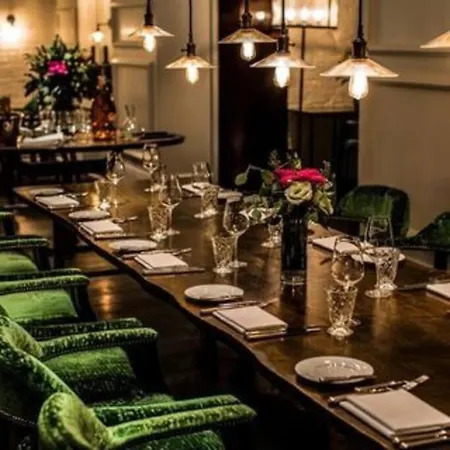 Designer 3 With Terrace & Parking Apartment